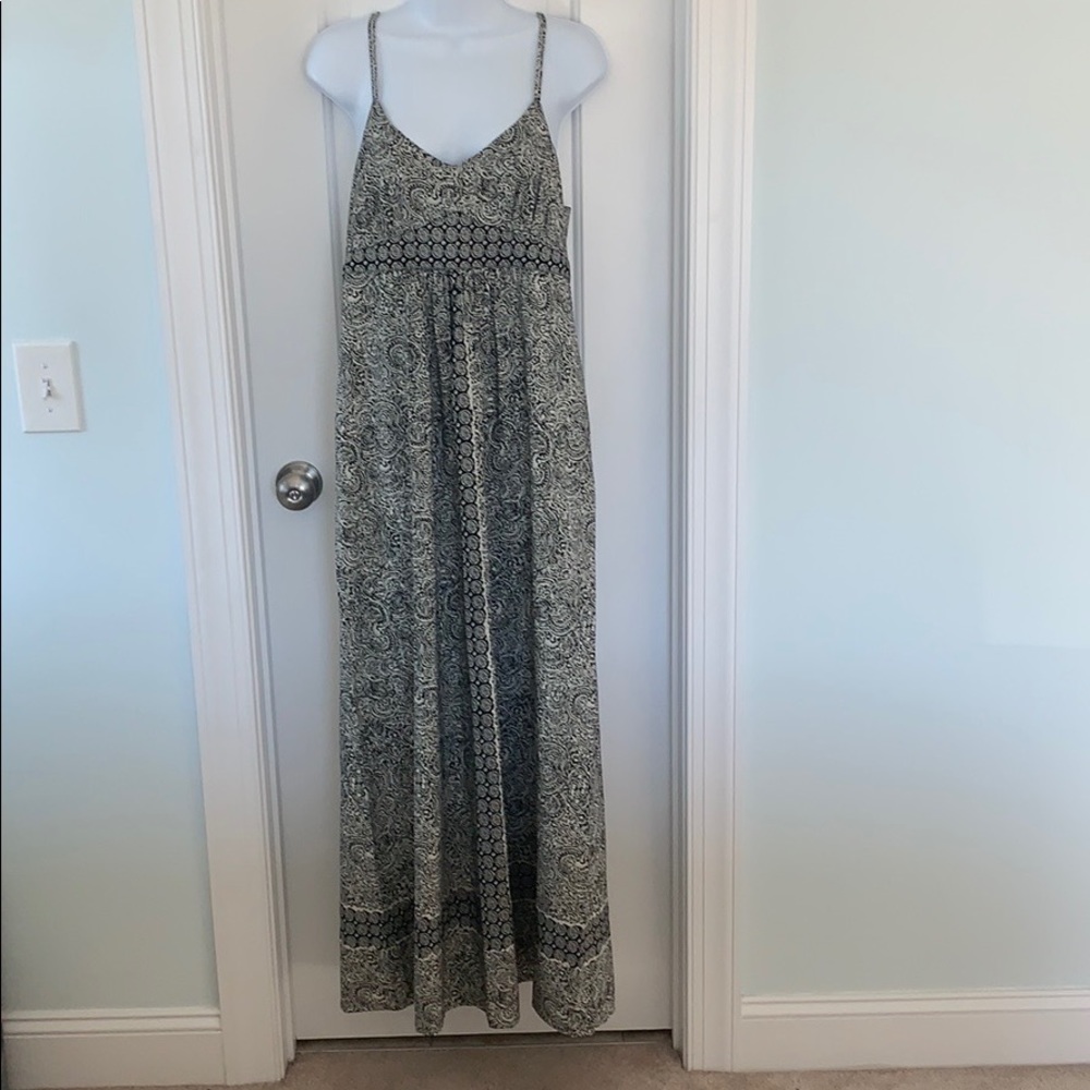 Gorgeous LOFT maxi dress